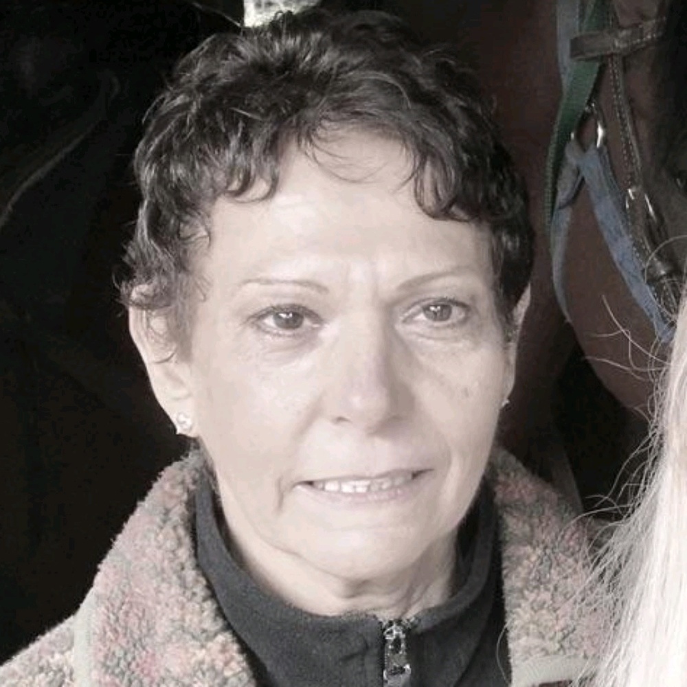 Meet your Posher, Denise